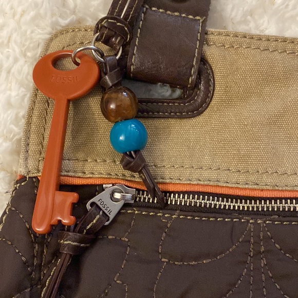 Fossil hobo purse, Brown/tan with orange accent - Picture 2 of 6